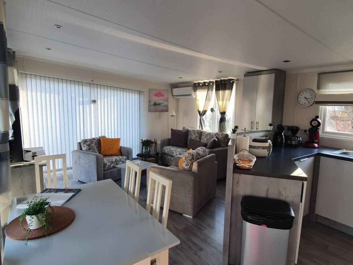 Chalet Seeliebe Lathum ภายนอก รูปภาพ
